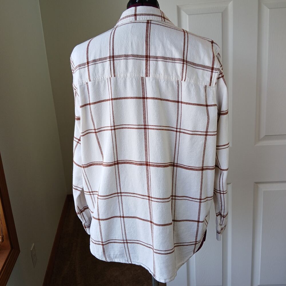 Universal Thread Cream & Brown Plaid Flannel Button-up Shirt XXL relaxed fit - Picture 4 of 14